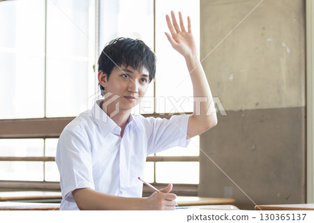 男高中生學習 130365137