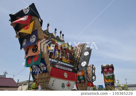 藍色柏市節日 130365220