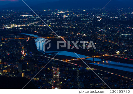 岐阜縣岐阜市 - 金華山瞭望台的夜景 岐阜縣岐阜市 - 金華山瞭望台的夜景 130365720