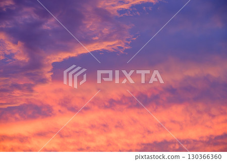 夏季日落黃昏夏日天空九月天空影像 130366360