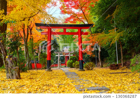 山崎書店觀音寺的秋天 稻荷大名神 130368287