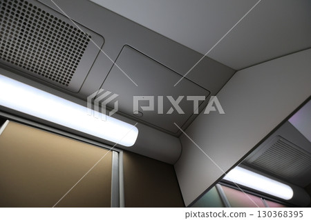 飛機洗手間 130368395