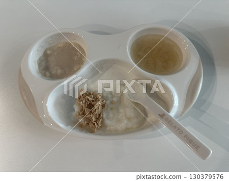 Baby Food  130379576