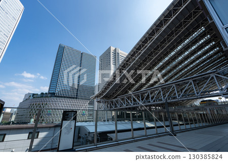 Around Osaka Station <View of Hanshin and Hankyu department stores from Osaka Station> 130385824