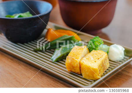 Japanese breakfast platter with natto and miso soup 130385968