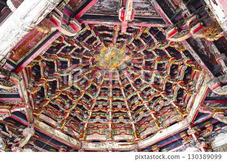 Traditional culture: A beautiful and colorful mausoleum of Umoi art 130389099