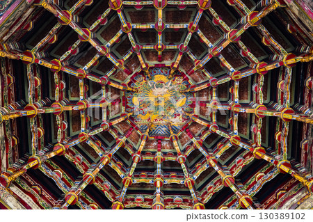 Traditional culture: A beautiful and colorful mausoleum of Umoi art Traditional culture: A beautiful and colorful mausoleum of Umoi art 130389102
