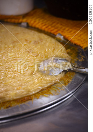 台灣街頭小吃：飛漲麵條 130389193