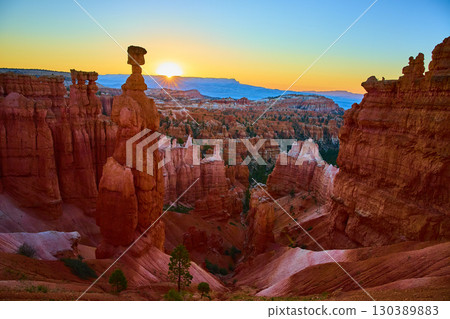 Sunrise Over Thor's Hammer Hoodoo and Red Rock Formations at Bryce Canyon 130389883