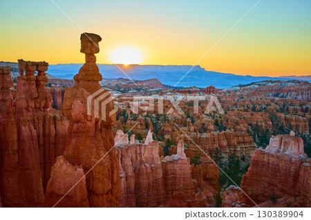 Thor's Hammer Hoodoo Sunrise Sunburst Bryce Canyon National Park Utah Thor's Hammer Hoodoo Sunrise Sunburst Bryce Canyon National Park Utah 130389904