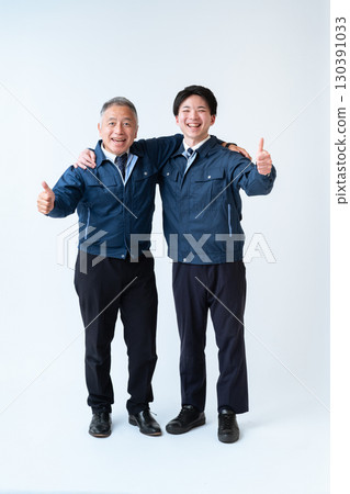 支援現場的工程師 支援現場的工程師 130391033