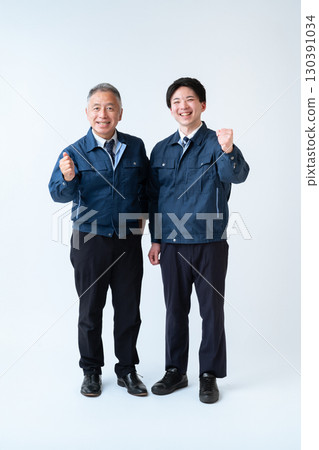 Engineers supporting the site 130391034