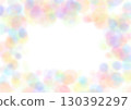 多彩的淺色背景 130392297
