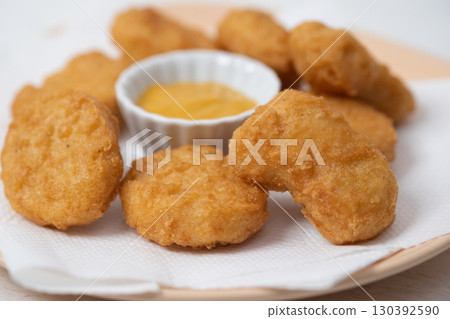 雞塊圖片（庫存照片） 130392590