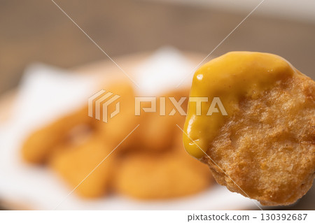 雞塊圖片（庫存照片） 130392687