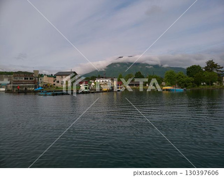 野尻湖沿岸的村莊與湖景 130397606