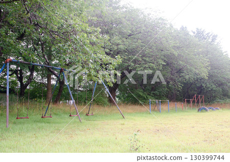 公園玩具 130399744