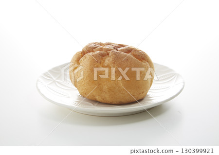 Cream puff on white background Cream puff on white background 130399921