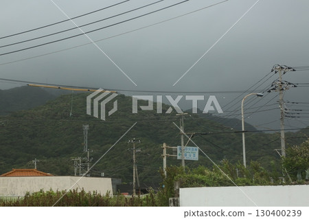 I walked along the Hota coast I walked along the Hota coast 130400239