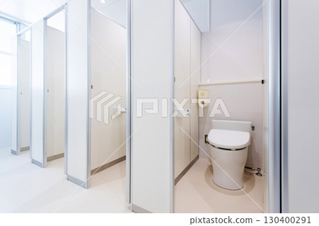 Clean new toilets 130400291