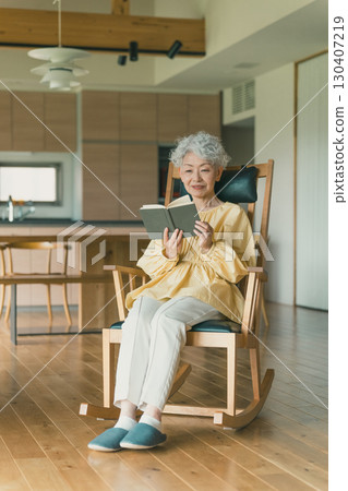 老年人與閱讀 130407219