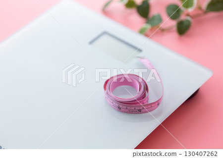 健康計（體重計）和捲尺 130407262