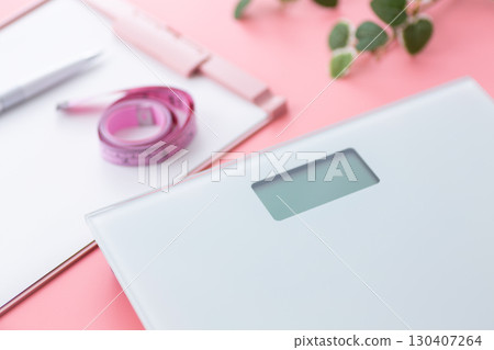 健康計（體重計）和捲尺 130407264