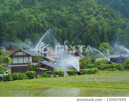 Miyama Kayabuki Village simultaneous water release Miyama Kayabuki Village simultaneous water release 130407699