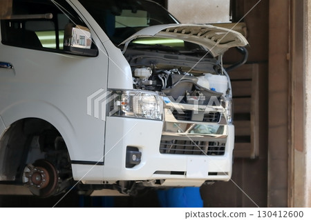 Car image under maintenance 130412600