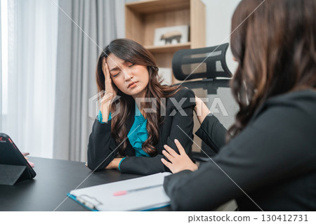 Engaging in a Supportive and Constructive Conversation within a Professional Setting 130412731