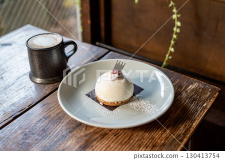 Raspberry cheesecake and cafe latte Raspberry cheesecake and cafe latte 130413754