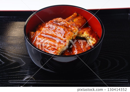 美味的鰻魚飯日本料理 130414352