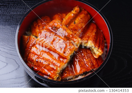 美味的鰻魚飯日本料理 130414353