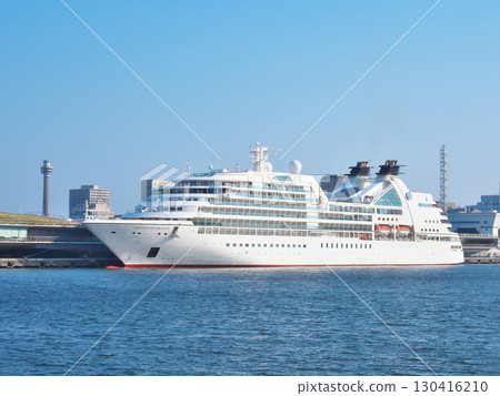 Mitsui Ocean Fuji moored at Osanbashi Pier in Yokohama Cityscape (August 2025) Mitsui Ocean Fuji moored at Osanbashi Pier in Yokohama Cityscape (August 2025) 130416210