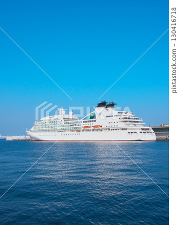Mitsui Ocean Fuji moored at Osanbashi Pier in Yokohama Cityscape (August 2025) Mitsui Ocean Fuji moored at Osanbashi Pier in Yokohama Cityscape (August 2025) 130416718
