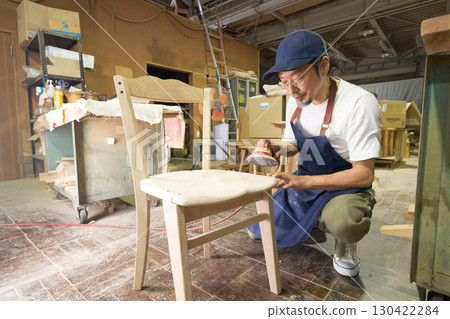 木工用電動砂光機磨椅子 130422284