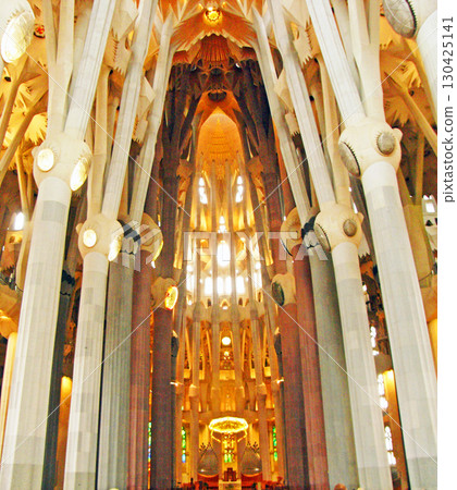 Spain, Barcelona, Gaudi architecture, Sagrada Familia Cathedral, chancel, main altar Spain, Barcelona, Gaudi architecture, Sagrada Familia Cathedral, chancel, main altar 130425141