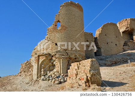 土庫曼斯坦,阿什哈巴德,阿瑙遺址,阿瑙特佩,一座被大地震摧毀的清真寺遺址 土庫曼斯坦,阿什哈巴德,阿瑙遺址,阿瑙特佩,一座被大地震摧毀的清真寺遺址 130426756