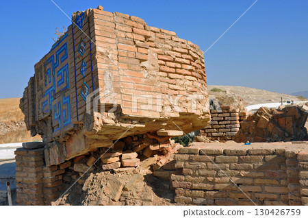 土庫曼斯坦，阿什哈巴德，阿瑙遺址，阿瑙特佩，一座被大地震摧毀的清真寺遺址 130426759