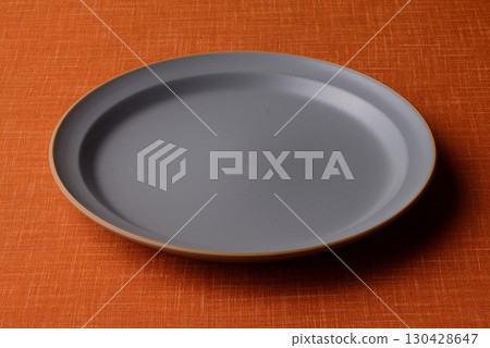 Gray plate background material Gray plate background material 130428647