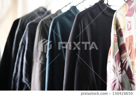 房間乾洗衣服 房間乾洗衣服 130428650