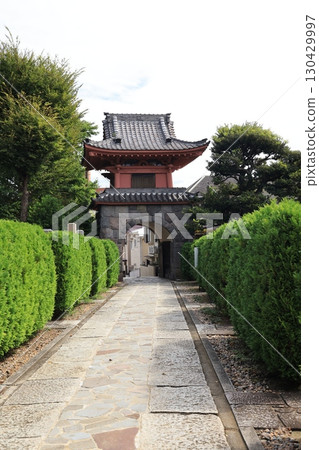 東京都北區赤羽的普門院山門建築 130429997