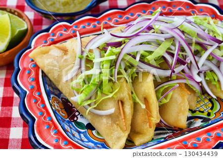 Pescadillas (Pescadillas) Mexican food 130434439