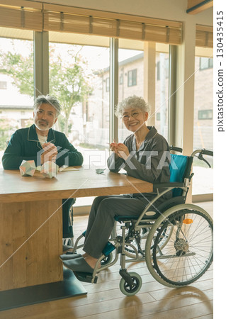 養老機構居民 130435415