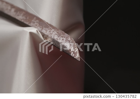 The sword used to assassinate Sakamoto Ryoma at the Ryozen History Museum 130435782