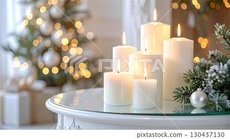 聖誕節點燃蠟燭 130437130