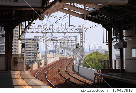 Hanshin Kuise Station tracks and platform 130437918