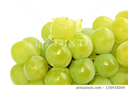 Grapes (Muscat of Alexandria) 130438004