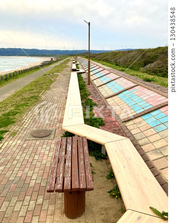 世界最長長椅:能登半島(石川縣志賀町) 世界最長長椅:能登半島(石川縣志賀町) 130438548