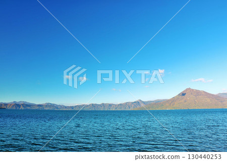 Hokkaido Autumn Blue Sky and Lake Shikotsu 130440253